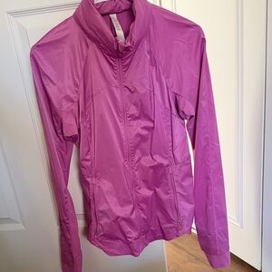 LIKE NEW- Size 6 Lululemon unlined windbreaker.